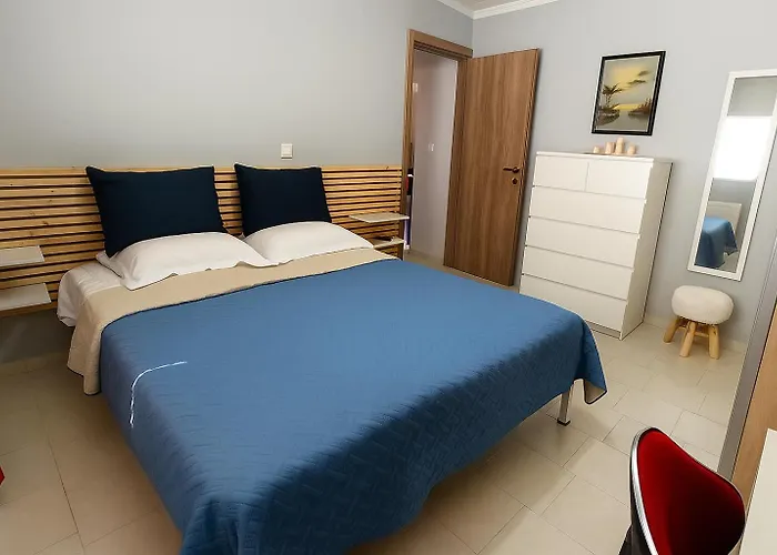 My Summerhouse With Jacuzzi شقة Kremastí