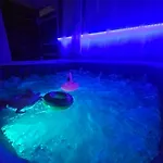 My Summerhouse With Jacuzzi Apartment *