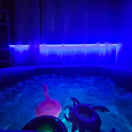 My Summerhouse With Jacuzzi Apartmán