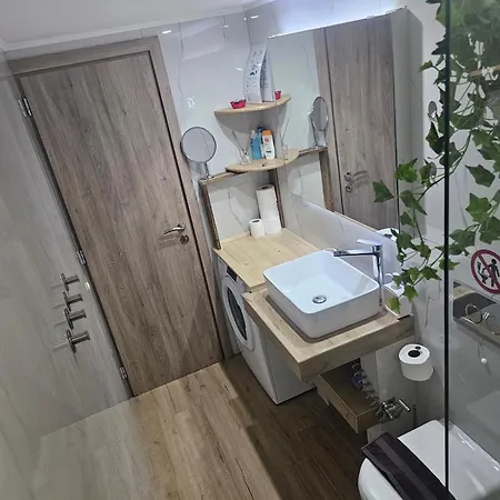 My Summerhouse With Jacuzzi Kremastí