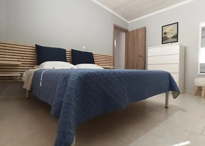 Апартаменты My Summerhouse With Jacuzzi *