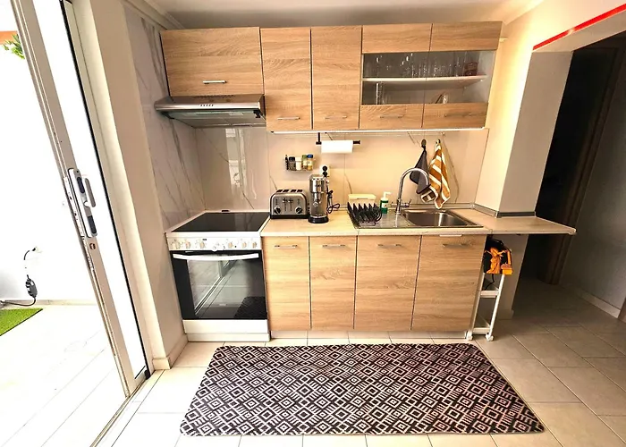 My Summerhouse With Jacuzzi *